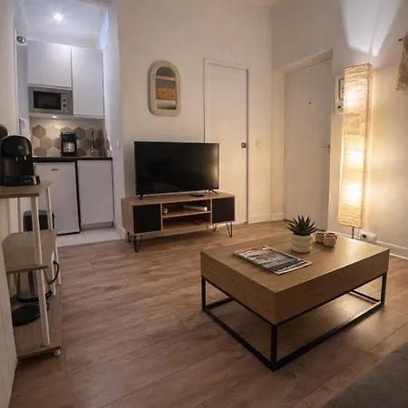 Appartamento Au Coeur Du 15ème Parigi